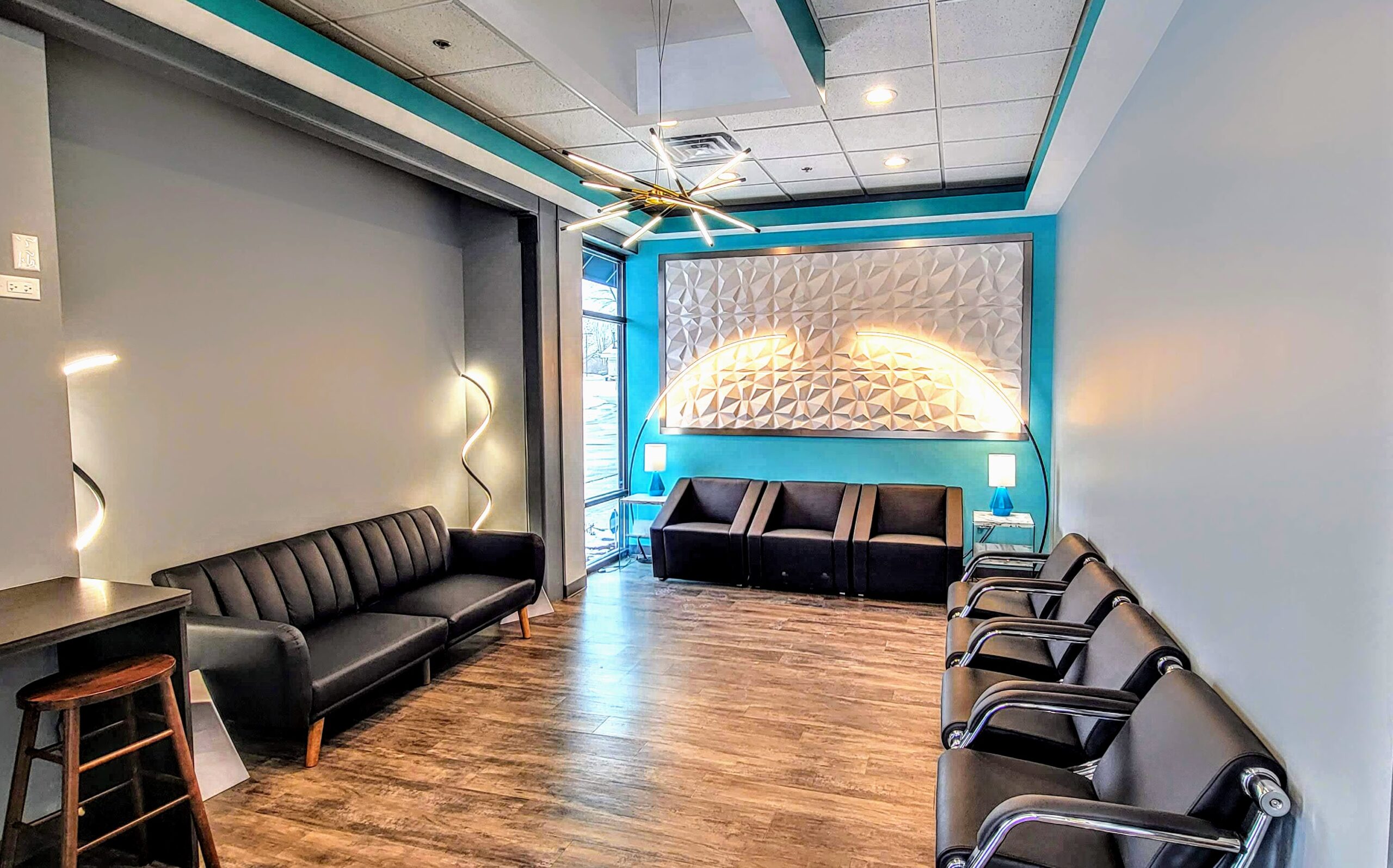 Associate Dentist – Mynt Dental of Bolingbrook